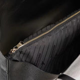 Shopping bag in pelle con pochette interna, Nero