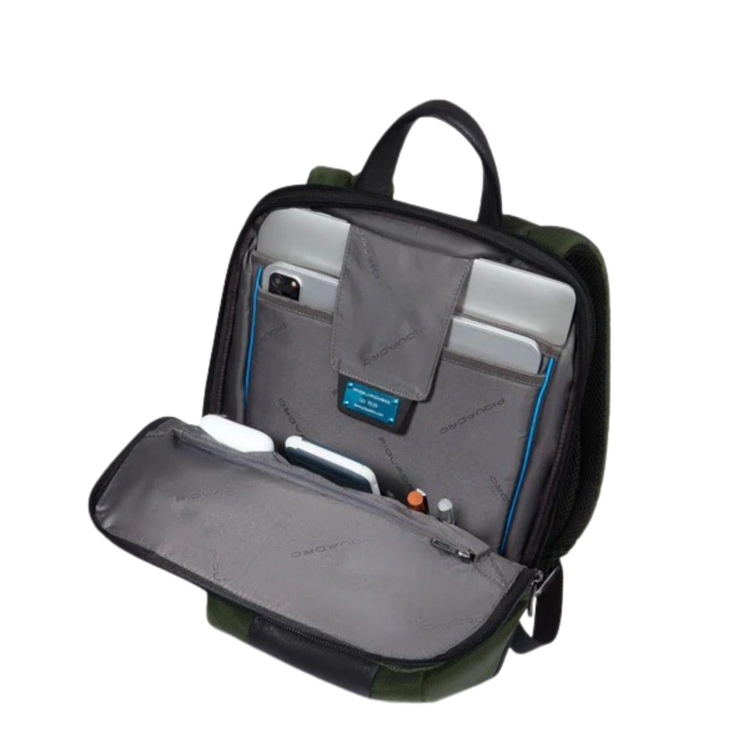 PIQUADRO - Zaino sottile porta pc 14" in tessuto riciclato, Verde