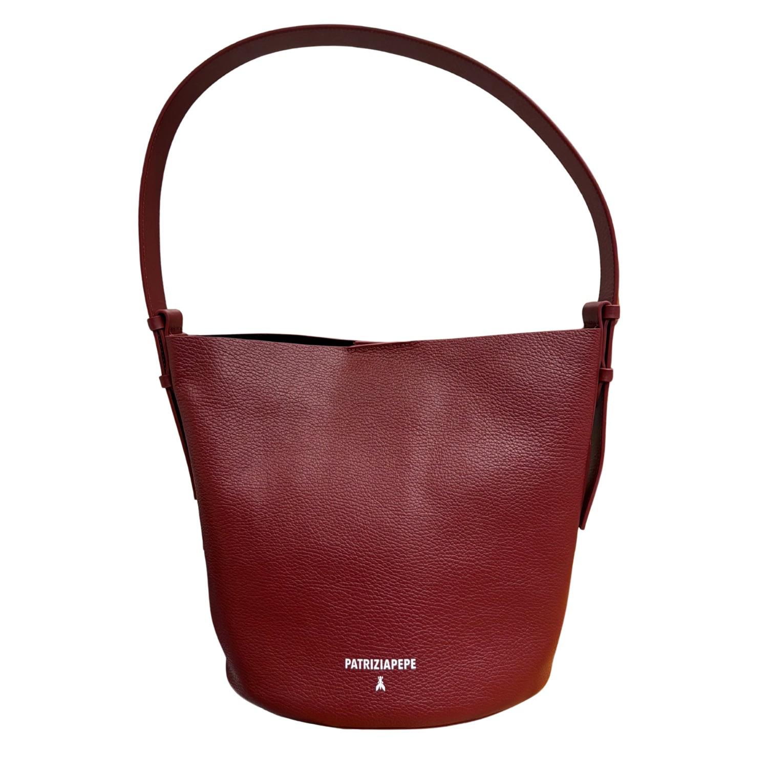 Patrizia Pepe - Borsa a secchiello Never Complete in pelle martellata, Hot brown