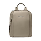Piquadro - Zaino donna porta iPad®Pro 12,9" in tessuto riciclato e pelle, Beige