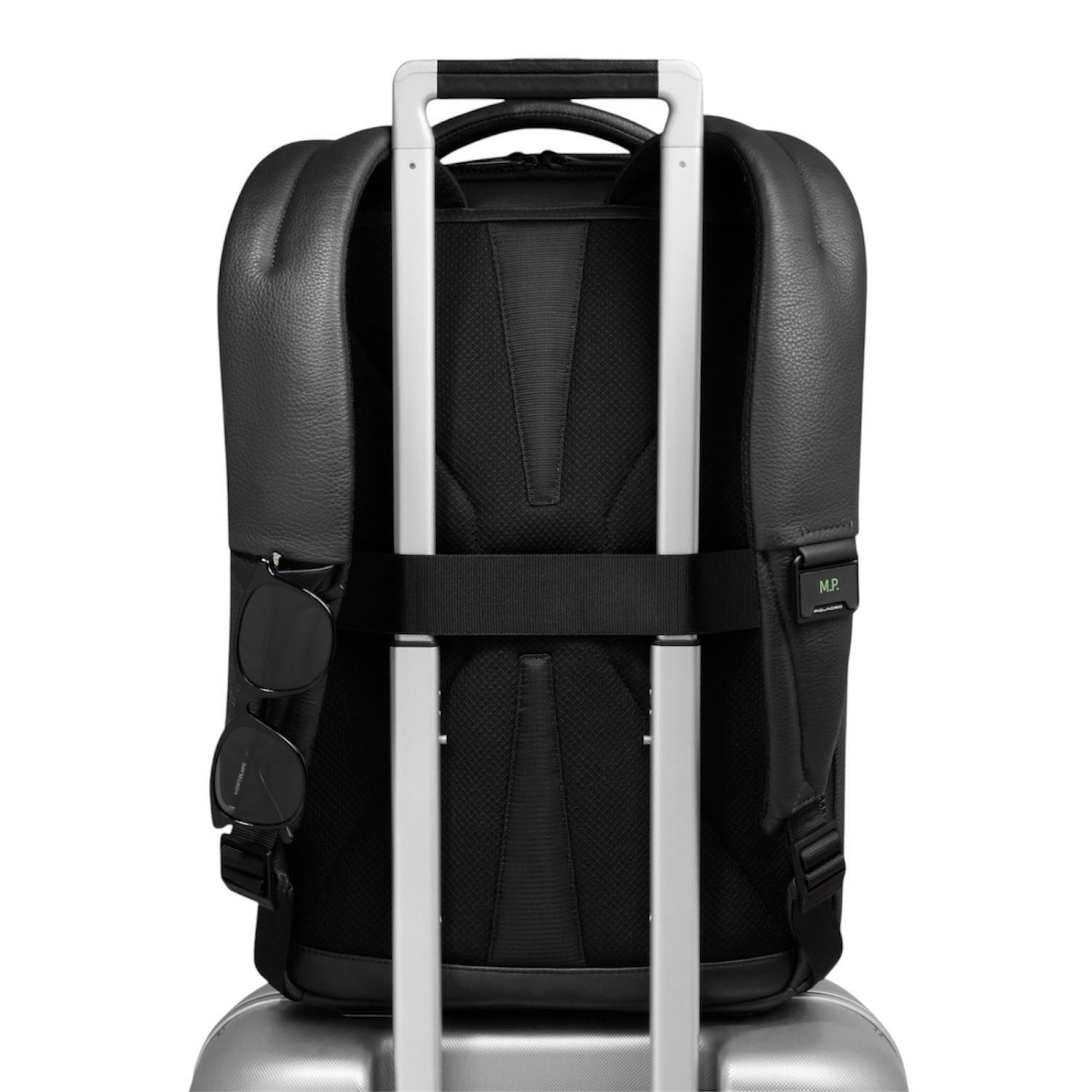 PIQUADRO - Zaino da lavoro porta PC 15.6 in pelle martellata, Nero