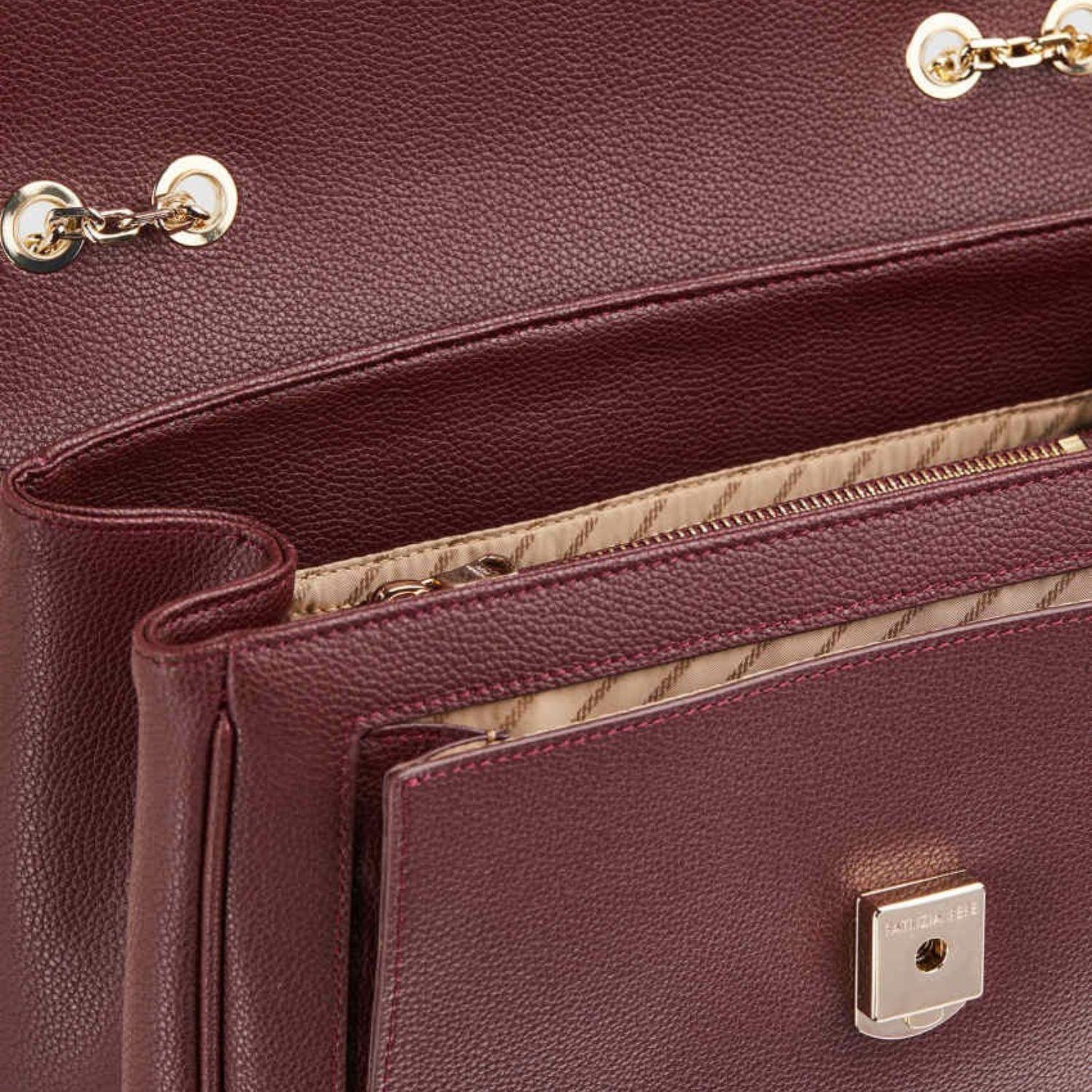 Patrizia Pepe - Borsa a tracolla con catena in pelle rigida, Bordeaux