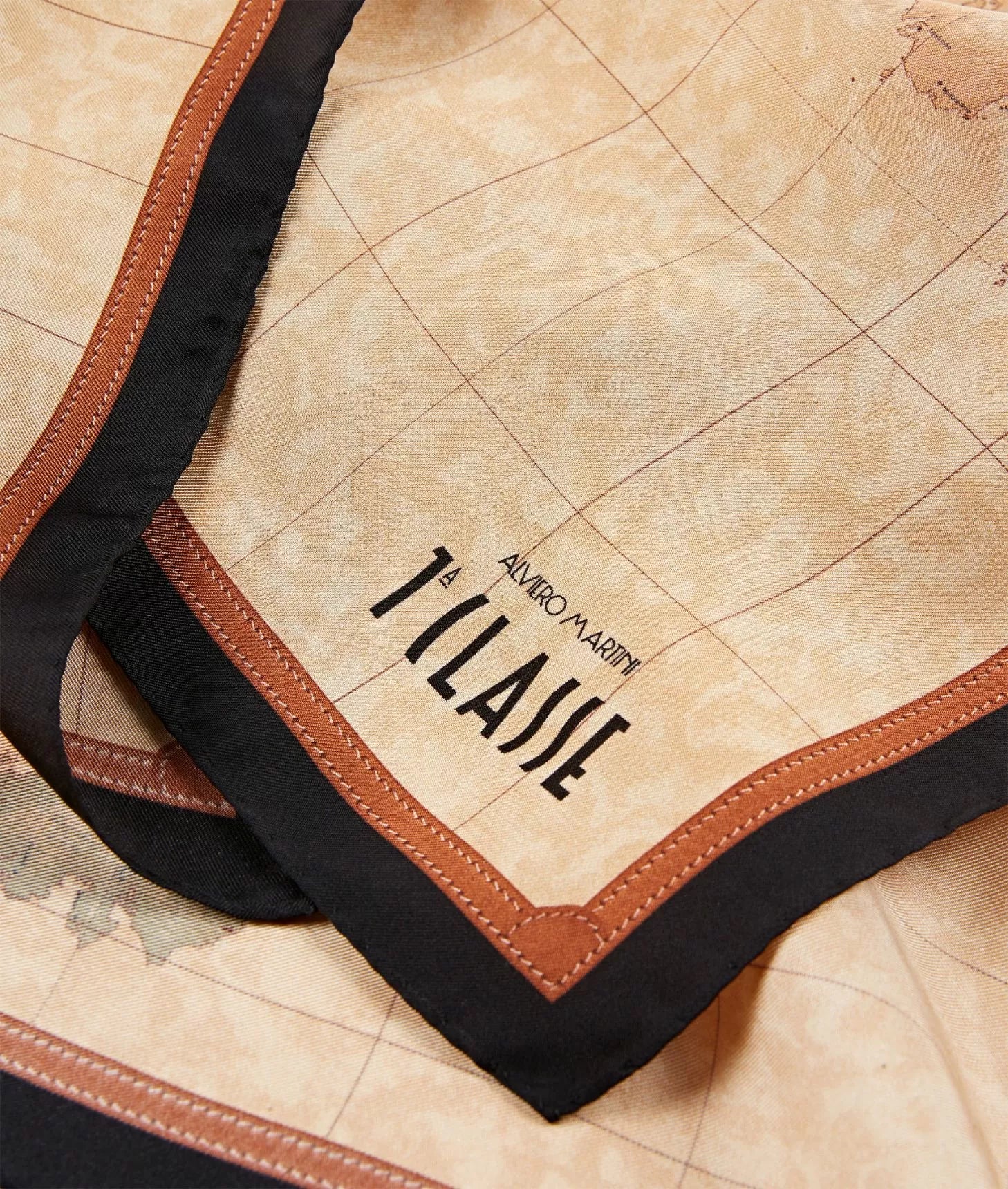 ALVIERO MARTINI 1a CLASSE - Foulard Geo Classic in seta 70 x 70 Nero