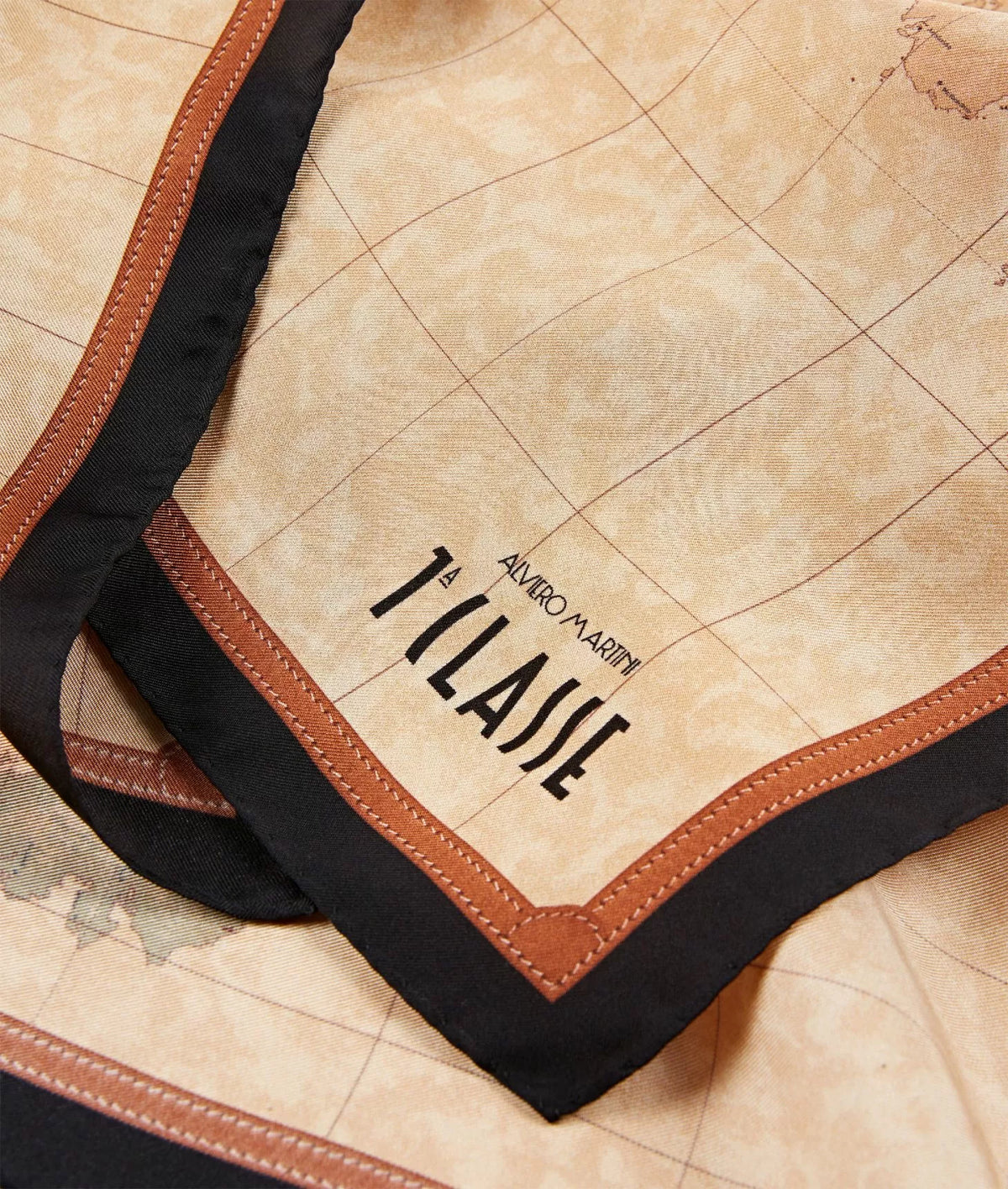 ALVIERO MARTINI 1a CLASSE - Foulard Geo Classic in seta 70 x 70 Nero