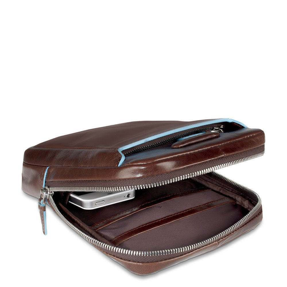 PIQUADRO - Borsello organizzato porta iPad Mini Blue Square Marrone