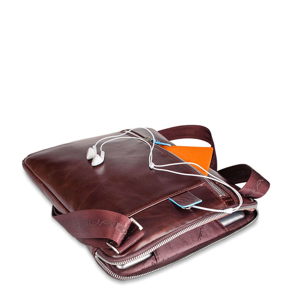 PIQUADRO - Borsello porta iPad/iPad Air, doppia tasca frontal Blue Square, Mogano