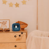 MOB - Sveglia e luce notturna, Billy Navy