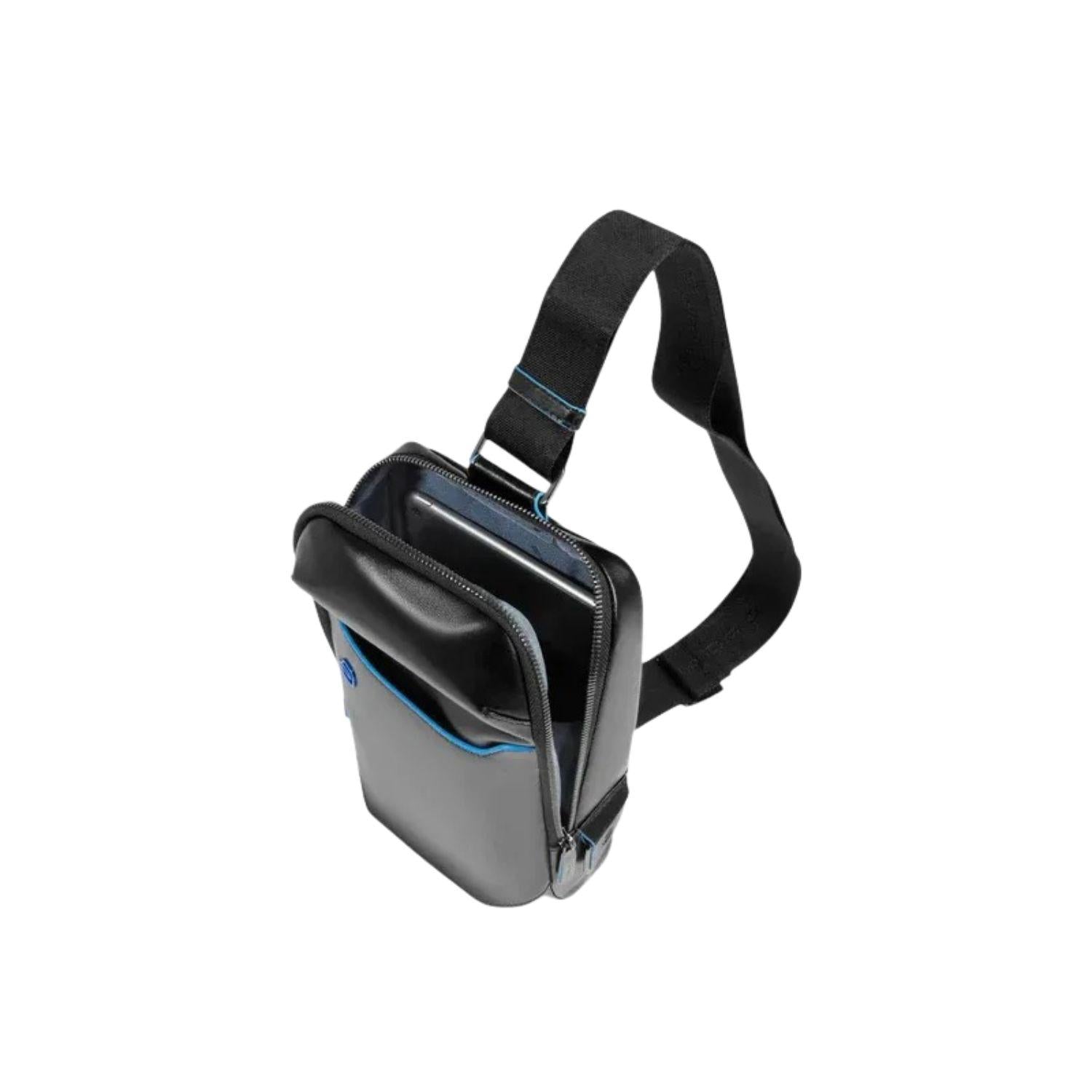PIQUADRO - Monospalla in pelle linea Blue Square,Nero